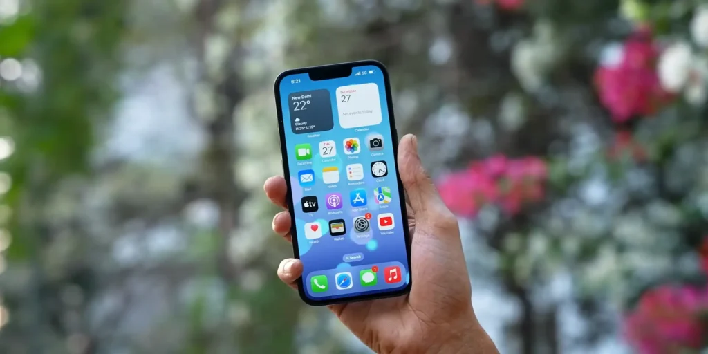 Apple iPhone 16e