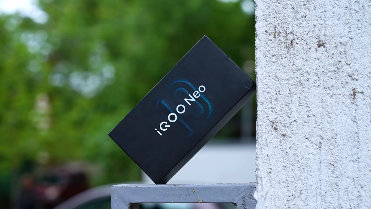 iQOO Neo 10