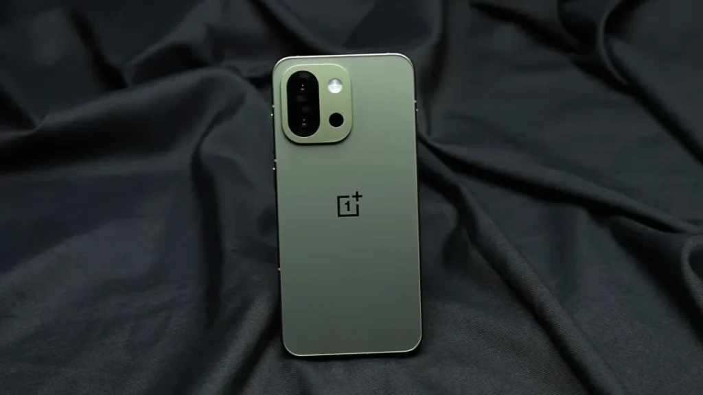 OnePlus 13s
